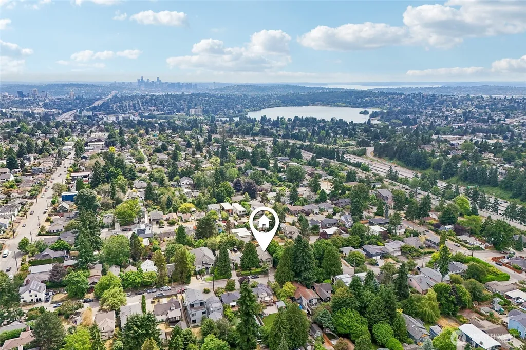 317 NE 91st Street Seattle WA 98115