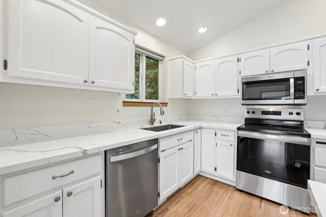 317 NE 91st Street Seattle WA 98115