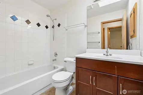 317 NE 91st Street Seattle WA 98115