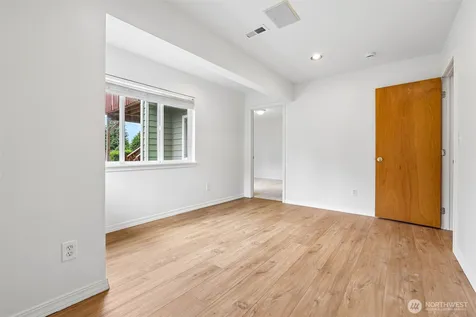 317 NE 91st Street Seattle WA 98115