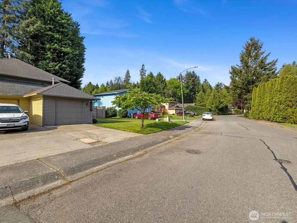 1726 174th Place SE Bothell WA 98012