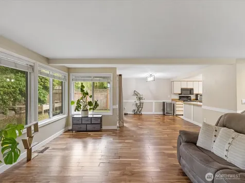 1726 174th Place SE Bothell WA 98012
