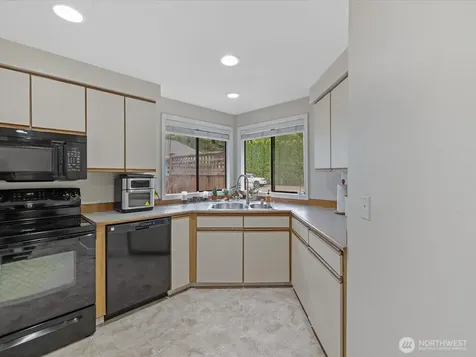1726 174th Place SE Bothell WA 98012