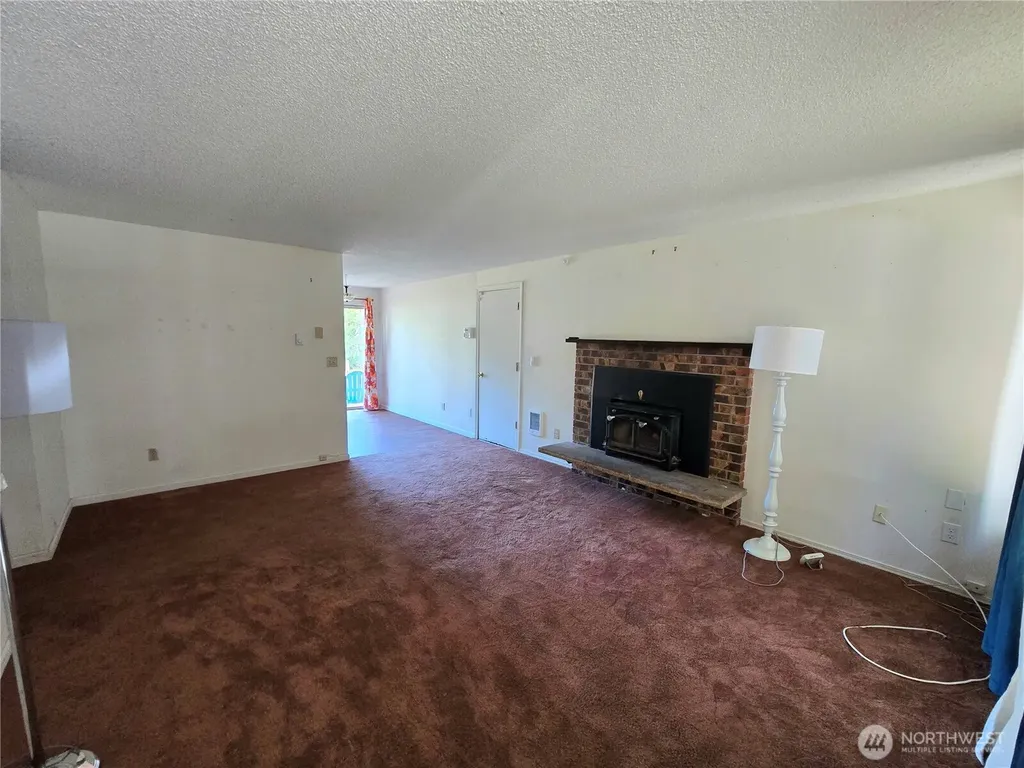 11075 Ridge Rim Trail SE Port Orchard WA 98367