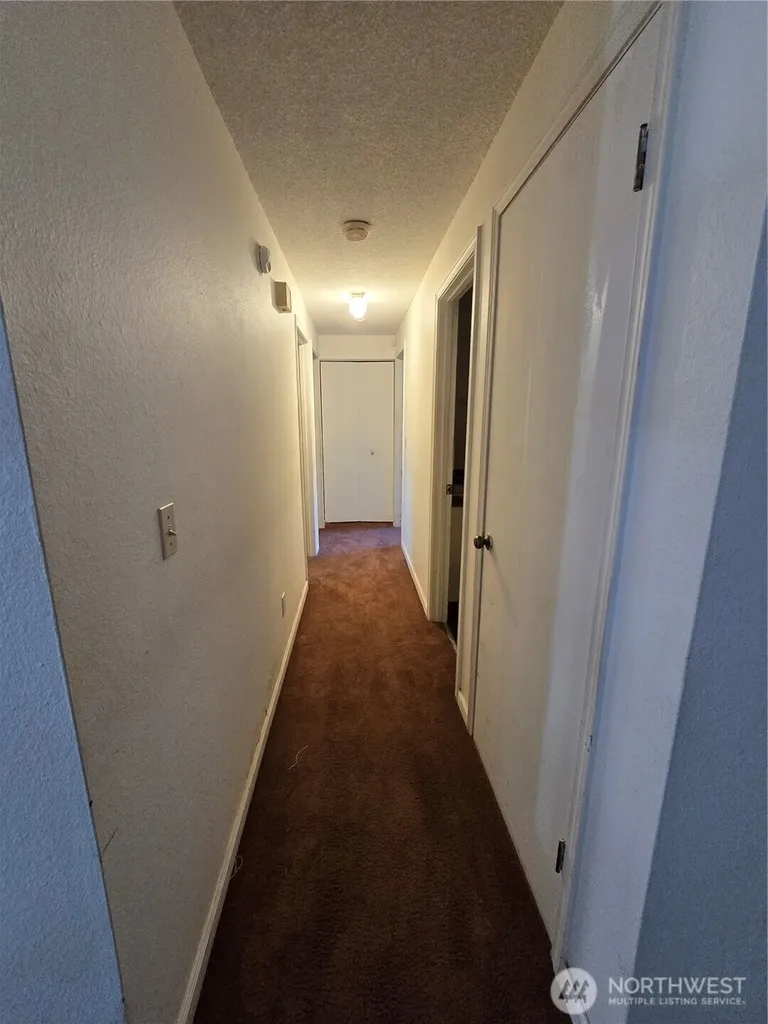 11075 Ridge Rim Trail SE Port Orchard WA 98367