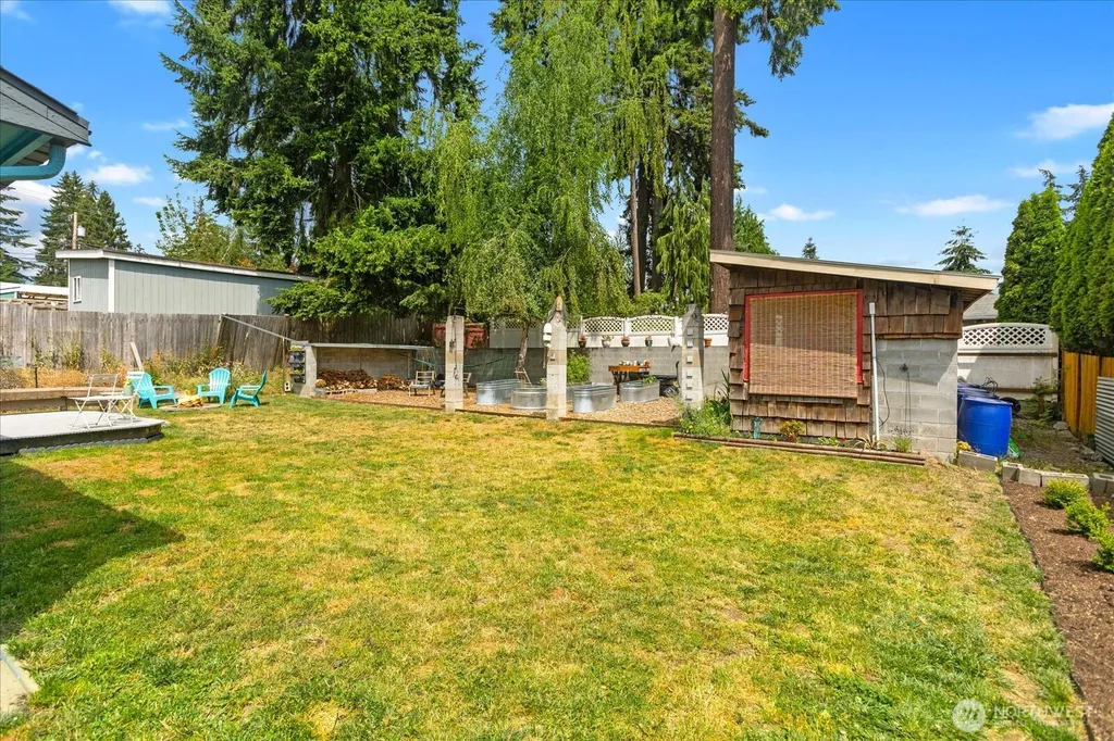 20819 63rd Avenue W Lynnwood WA 98036