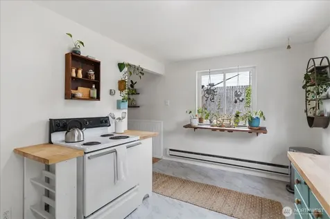 20819 63rd Avenue W Lynnwood WA 98036