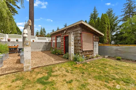 20819 63rd Avenue W Lynnwood WA 98036