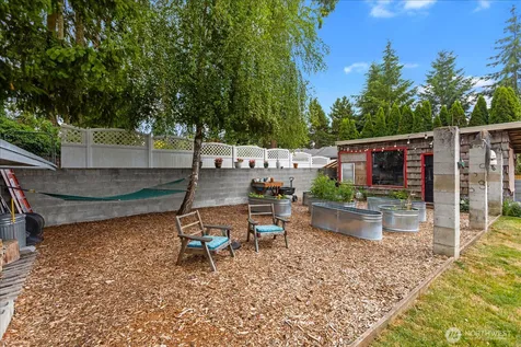 20819 63rd Avenue W Lynnwood WA 98036