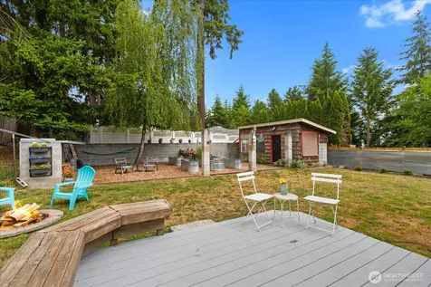 20819 63rd Avenue W Lynnwood WA 98036