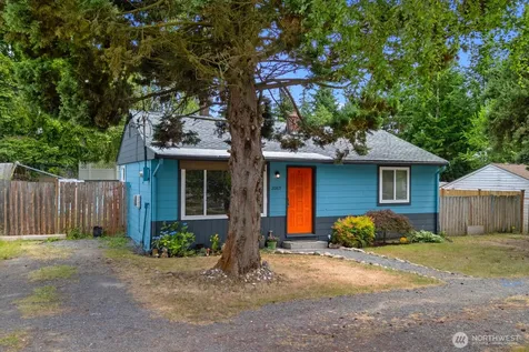 20819 63rd Avenue W Lynnwood WA 98036