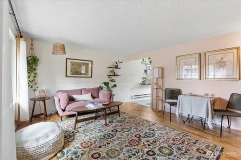 20819 63rd Avenue W Lynnwood WA 98036