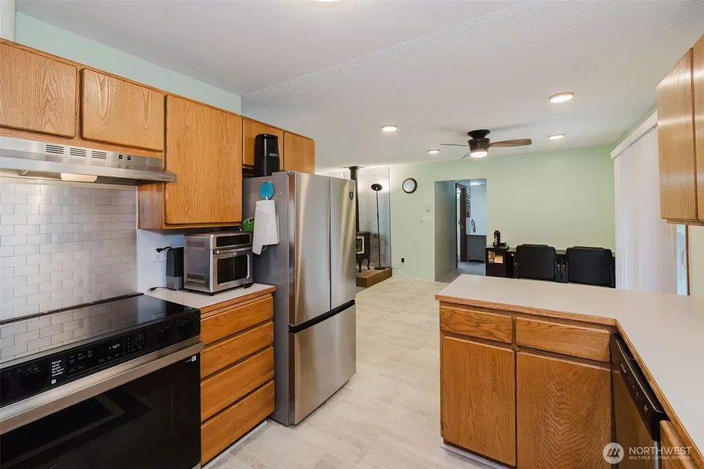 4601 SW Lake Flora Road Port Orchard WA 98367