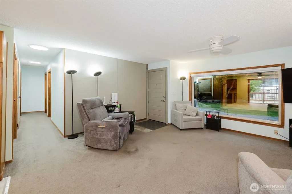 4601 SW Lake Flora Road Port Orchard WA 98367