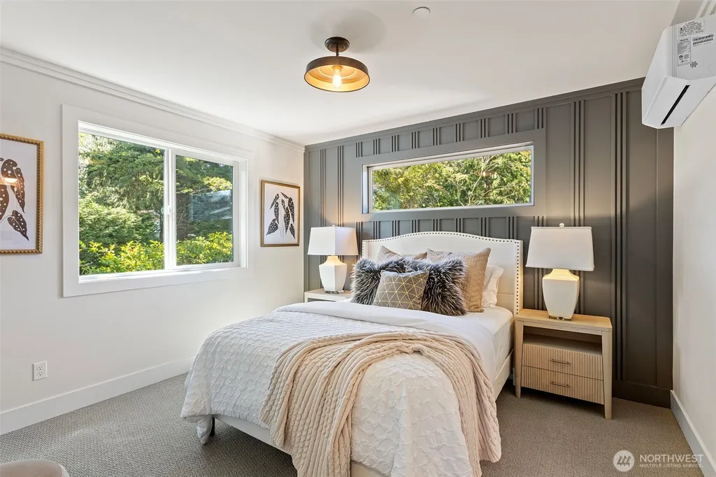 12831 NE 78th Place Kirkland WA 98033
