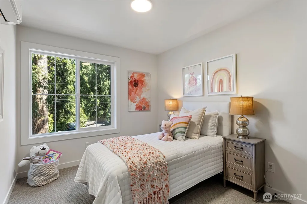 12831 NE 78th Place Kirkland WA 98033