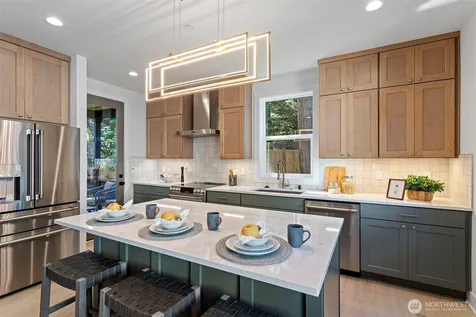 12831 NE 78th Place Kirkland WA 98033