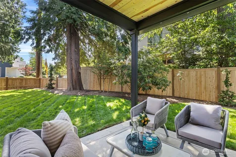 12831 NE 78th Place Kirkland WA 98033