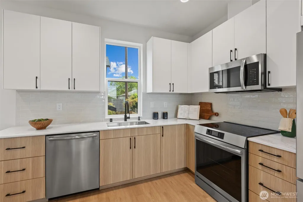 2615 NW 87th Street Seattle WA 98117
