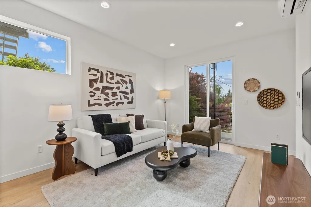 2615 NW 87th Street Seattle WA 98117