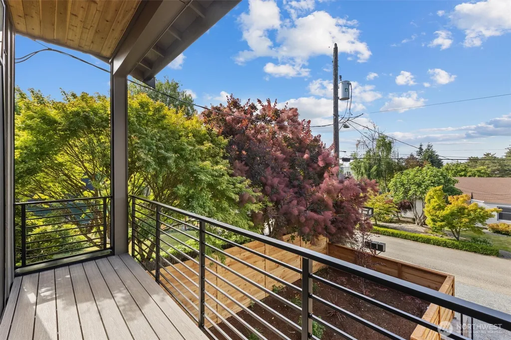 2615 NW 87th Street Seattle WA 98117