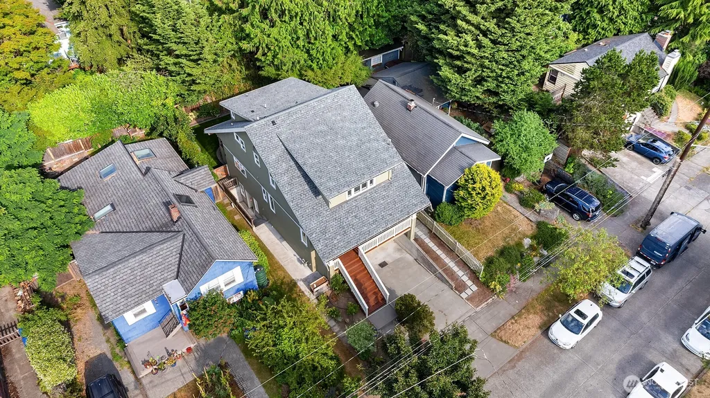 8014 12th Avenue NW Seattle WA 98117