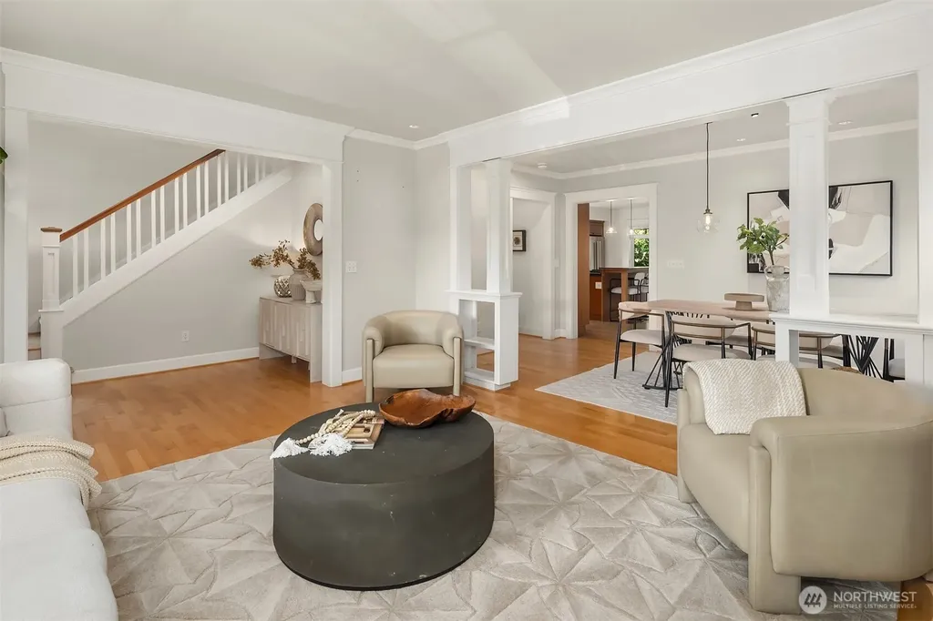 8014 12th Avenue NW Seattle WA 98117
