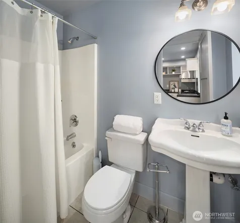 8014 12th Avenue NW Seattle WA 98117