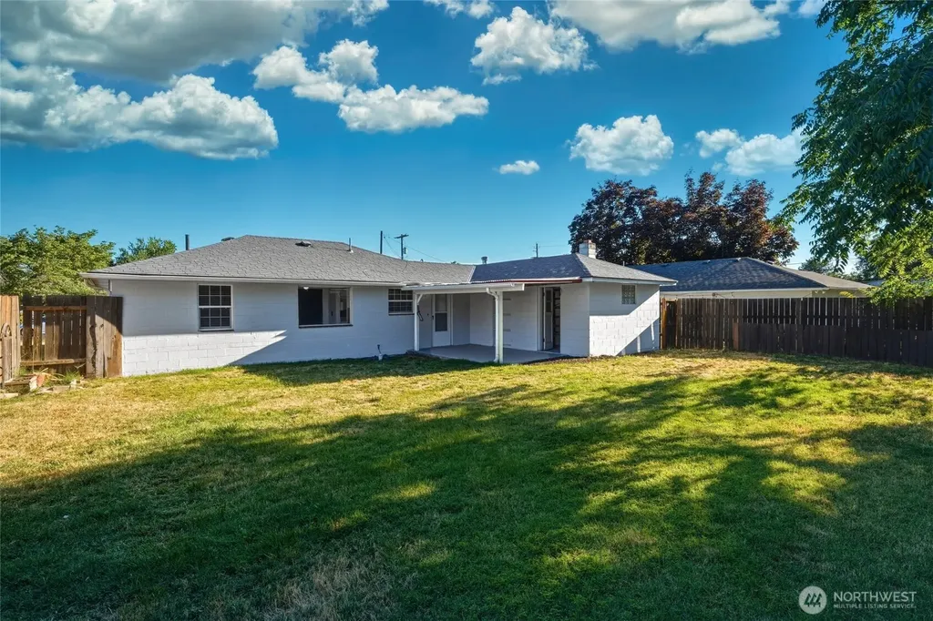 150 Yellowstone Street Walla Walla WA 99362