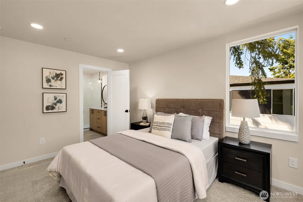 18002 10th Avenue NE Shoreline WA 98155