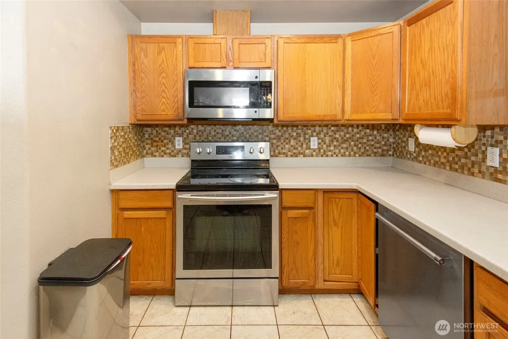 18714 Sylvan Dell Court SE Yelm WA 98597