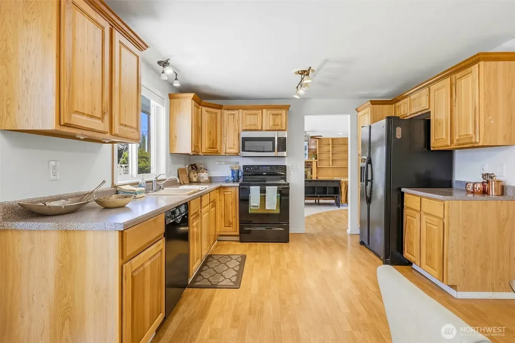 2220 Road 92 Pasco WA 99301