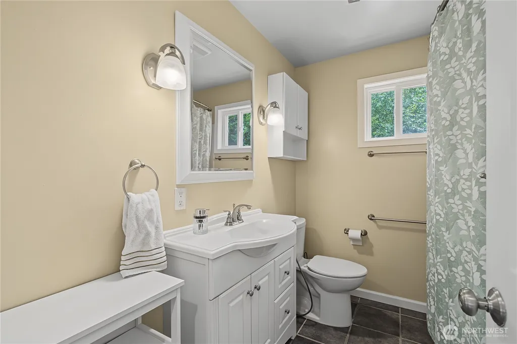 7007 Blaine Road Aberdeen WA 98520
