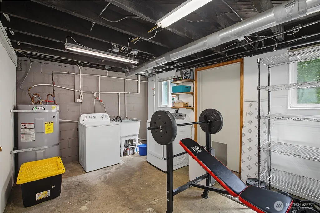 7007 Blaine Road Aberdeen WA 98520