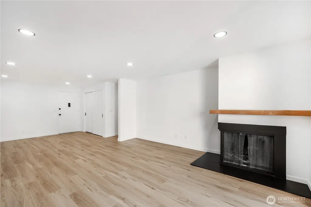 7501 Ruby Drive SW Lakewood WA 98498