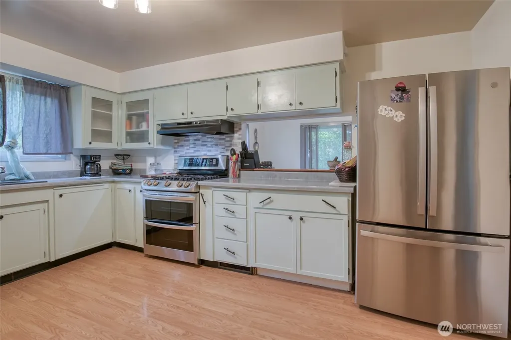 323 N Main Street Montesano WA 98563