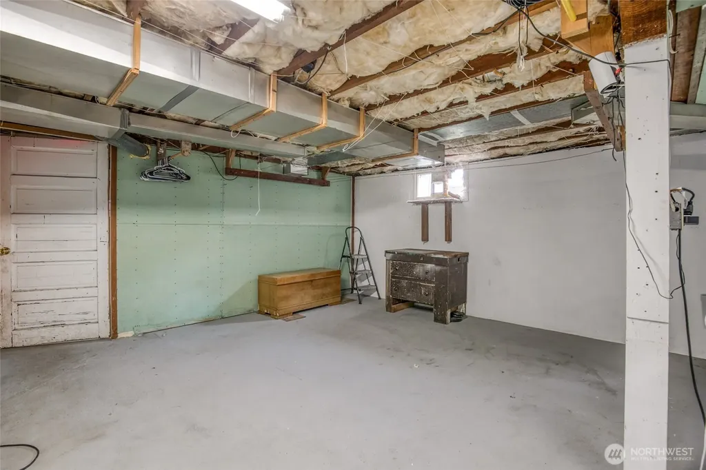 323 N Main Street Montesano WA 98563