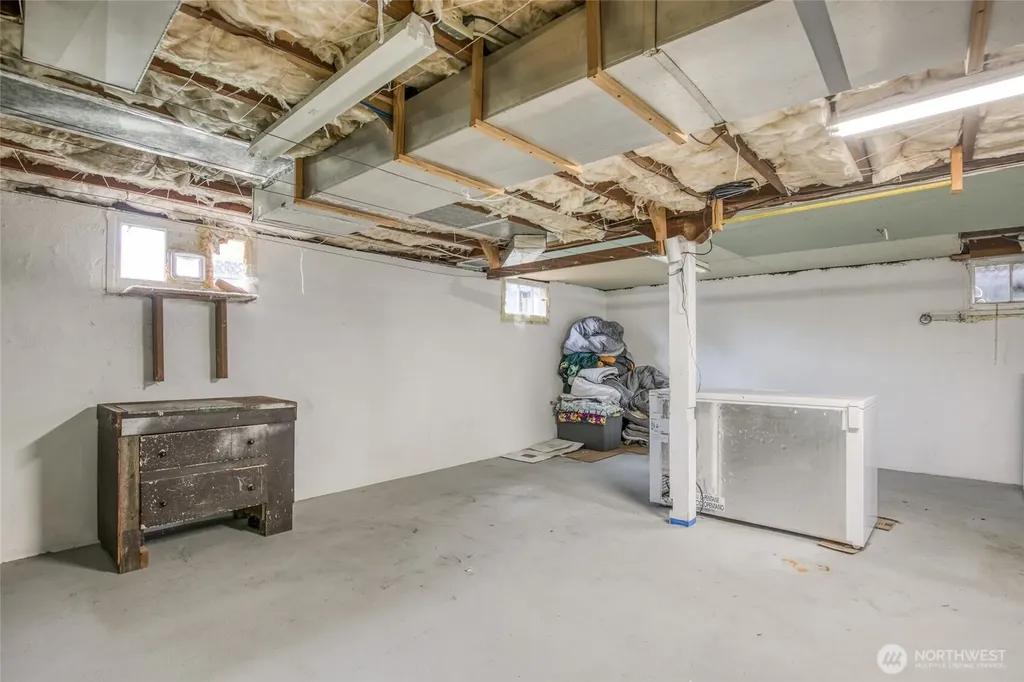 323 N Main Street Montesano WA 98563