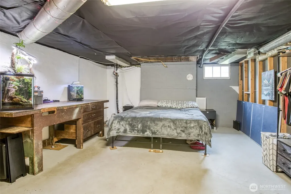 323 N Main Street Montesano WA 98563