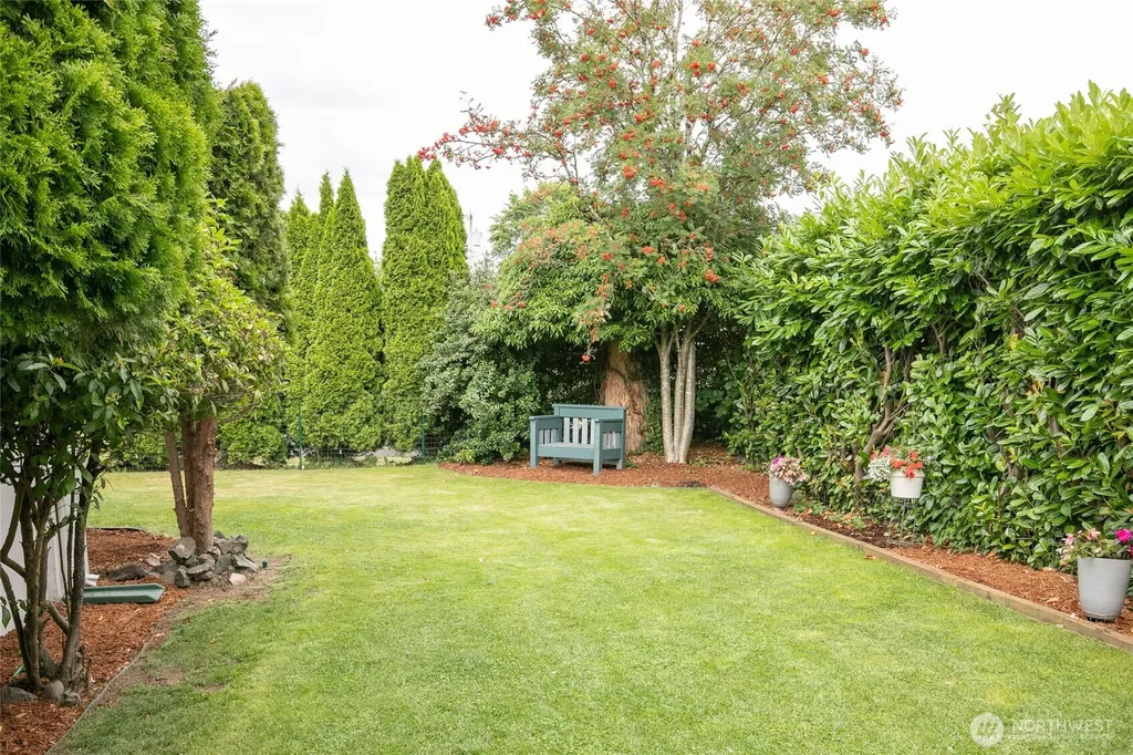 323 N Main Street Montesano WA 98563