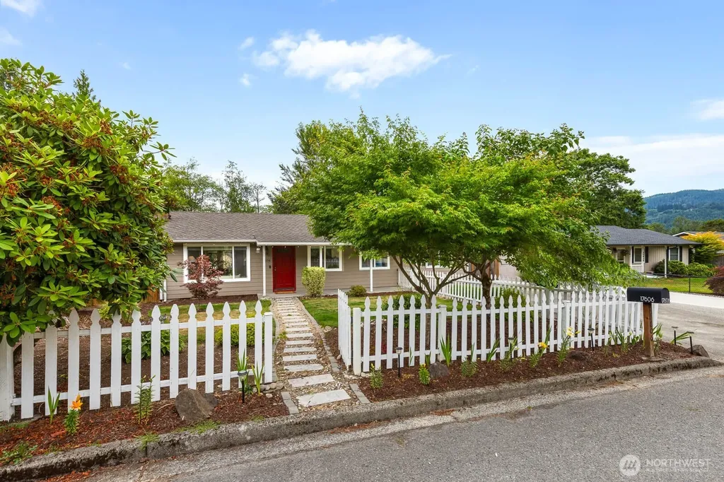17606 SE 121st Place Renton WA 98059