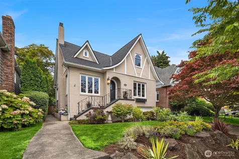 4322 NE 43rd Street Seattle WA 98105