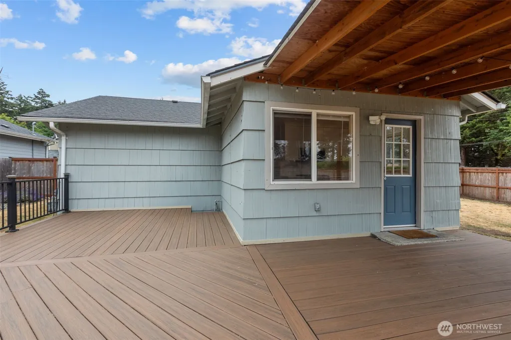 12912 Naomilawn Drive SW Lakewood WA 98498