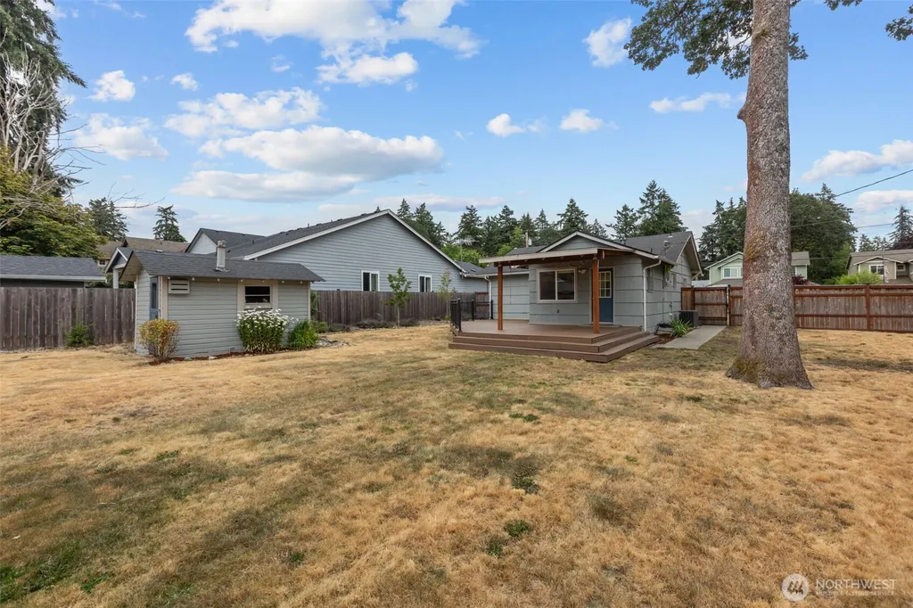 12912 Naomilawn Drive SW Lakewood WA 98498