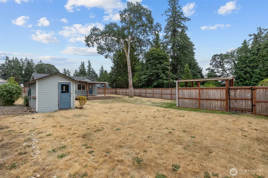 12912 Naomilawn Drive SW Lakewood WA 98498