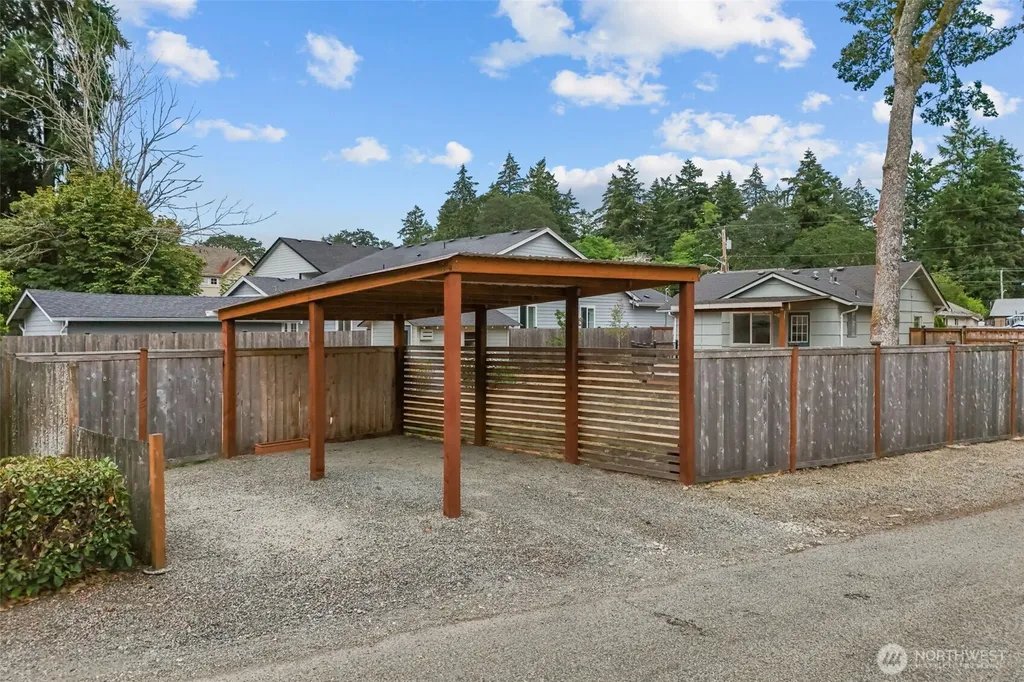 12912 Naomilawn Drive SW Lakewood WA 98498
