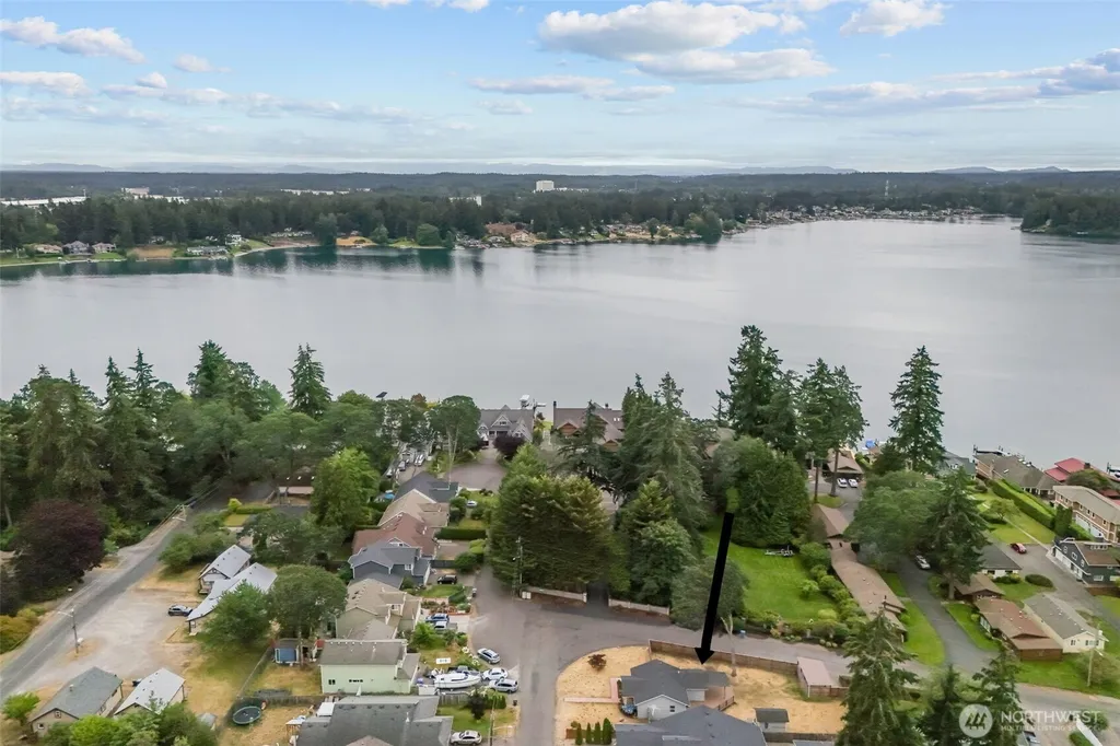 12912 Naomilawn Drive SW Lakewood WA 98498