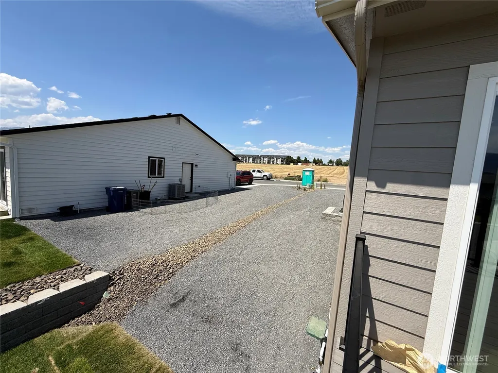1576 6th Street SE East Wenatchee WA 98802