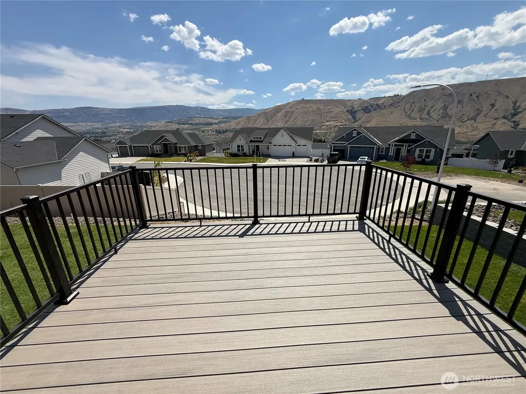 1576 6th Street SE East Wenatchee WA 98802