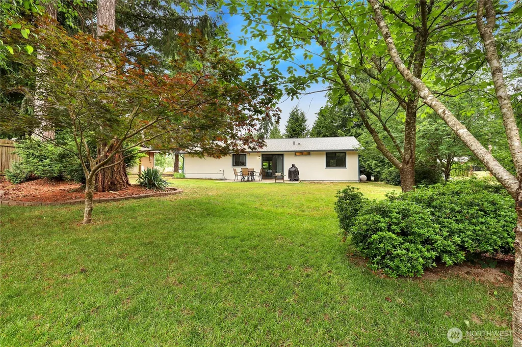 4060 Chinook Place NW Bremerton WA 98312
